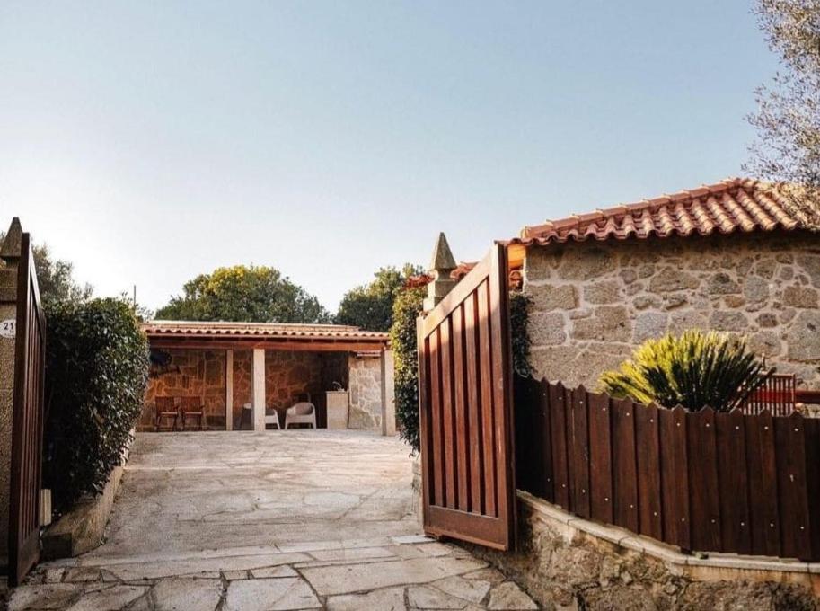 Casa Eido Do Sorro Holiday home Beiral do Lima